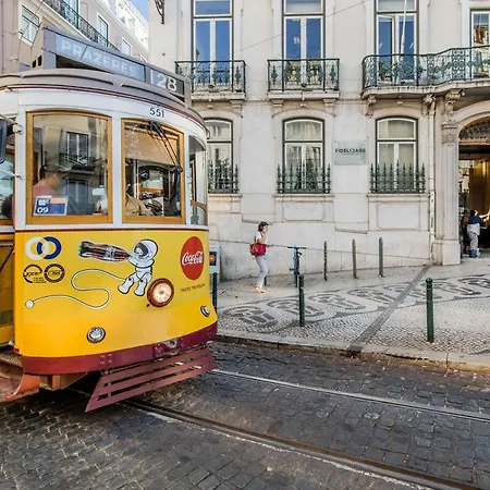 Lejlighed Chiado Apartment, The Heart Of *