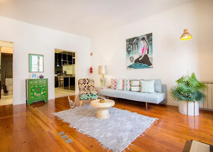 公寓 Chiado Apartment, The Heart Of *